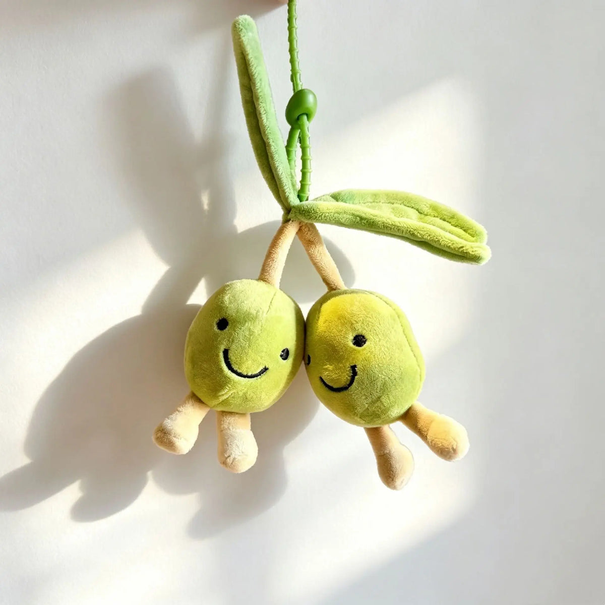 Fruit and vegetable pendant toys, soothing dolls, plush key chain pendants, finished products, ideas, package hanging dolls.