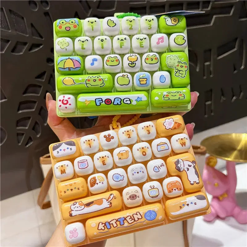 Cute 26 Grids Stress Relief Simulation Keyboard Keychain Animal Diary Desktop Decoration Student Bag Ornament Toy Creative Gift